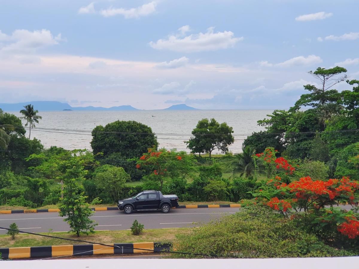 Visal Sak Guesthouse Kep Luaran gambar