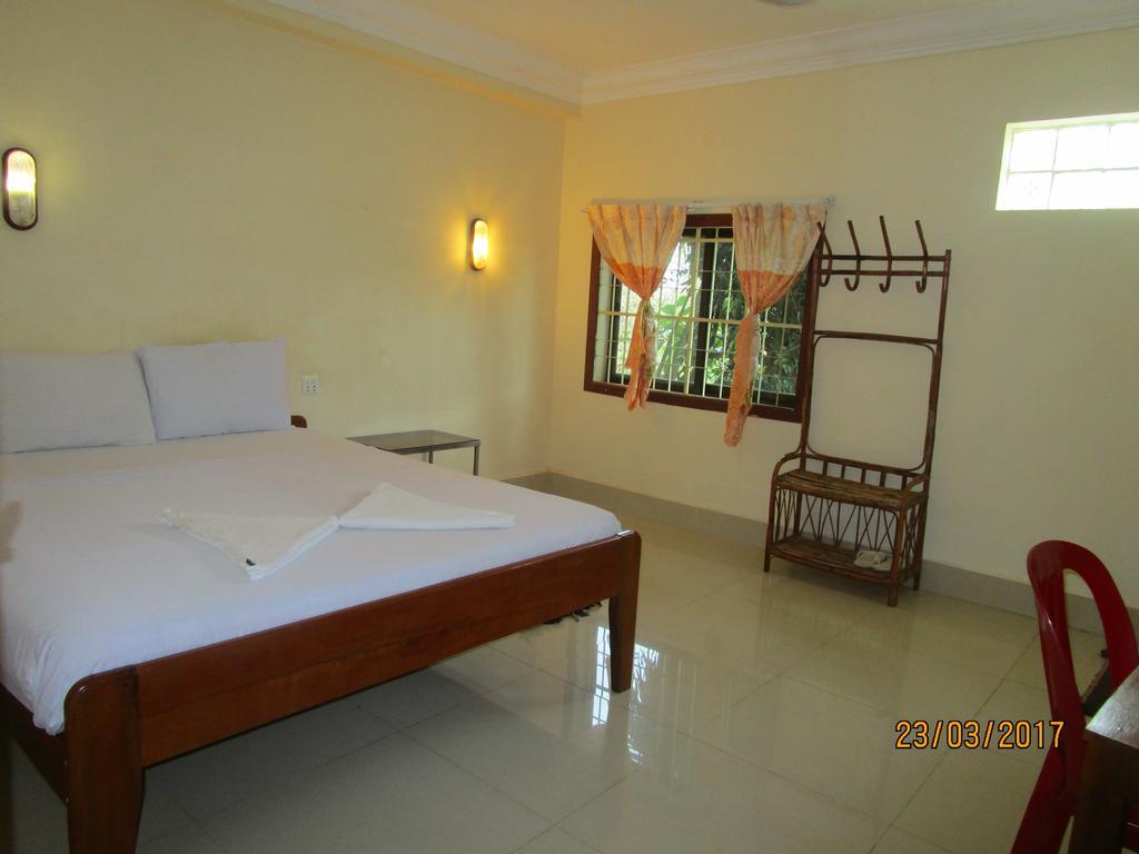 Visal Sak Guesthouse Kep Luaran gambar