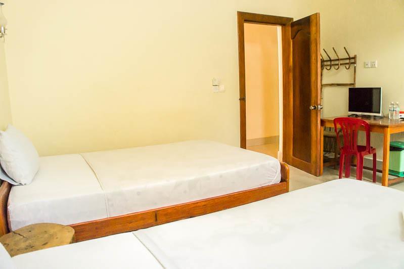 Visal Sak Guesthouse Kep Luaran gambar